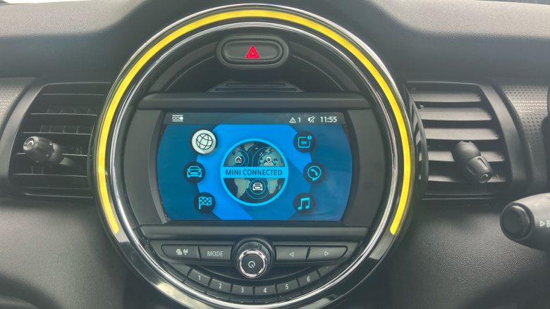 MINI Hatchback 1.5 Cooper Sport II 3dr Auto Petrol Hatchback